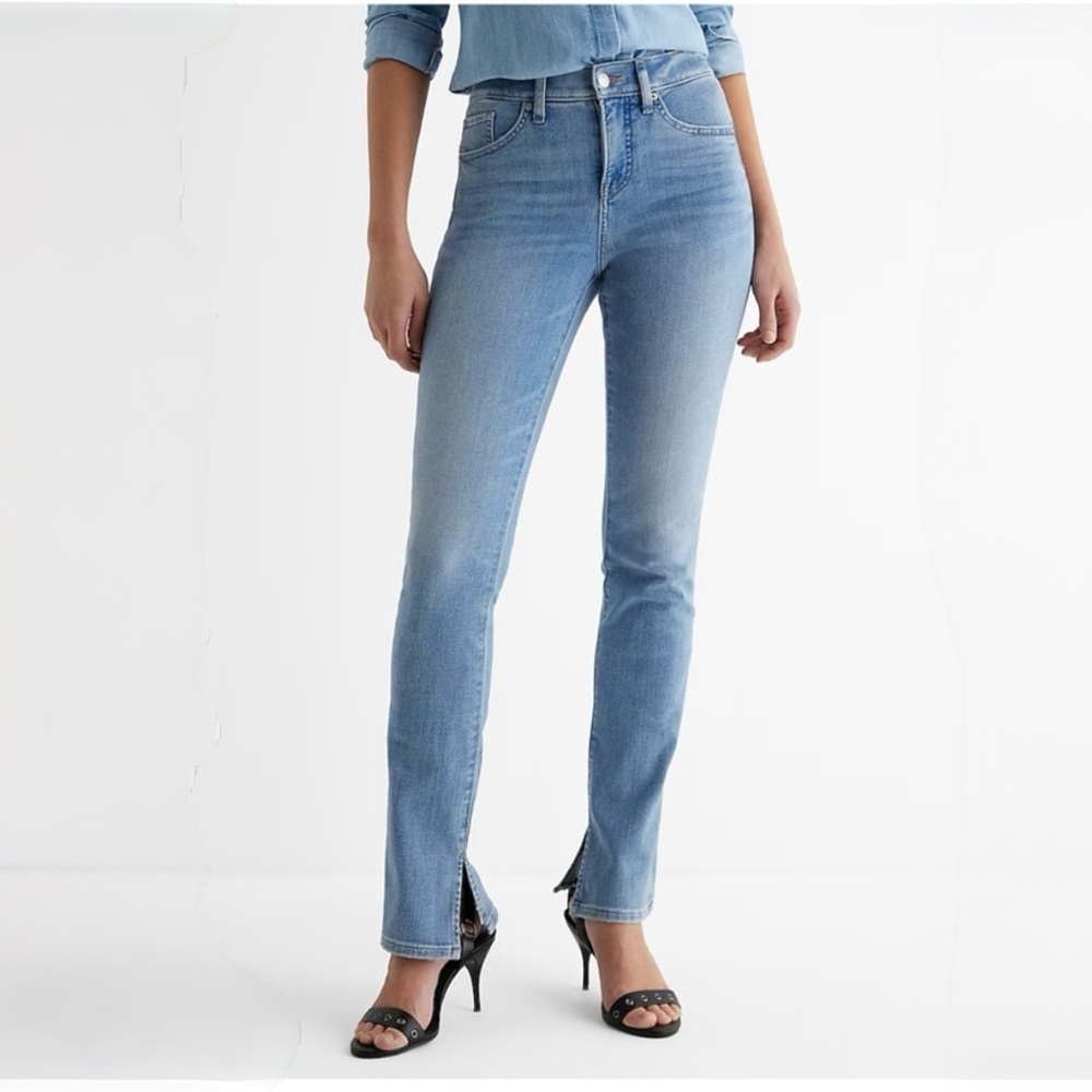 Express Light Blue Straight Leg Women's Jeans